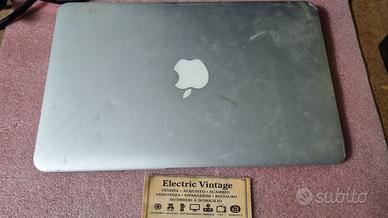 0150NN-Laptop Apple MacBook Air