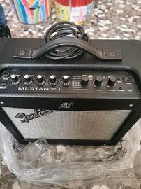 fender mustang I amplificatore 