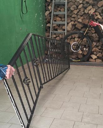 ringhiera in ferro battuto 