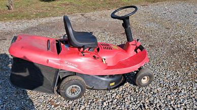 trattorino rasaerba efco