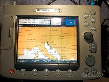 Plotter Raymarine E80-E02011