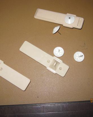 Placchette antitaccheggio rigide  Sensormatic