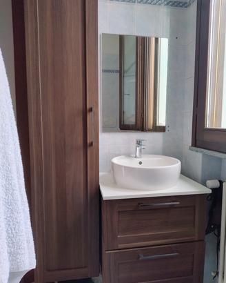mobile bagno più lavabo  e colonna 