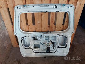 Portellone posteriore bagagliaio Rexton W