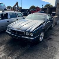 Ricambi Jaguar XJ8 4.0 Benz. anno 1998 Codice Moto