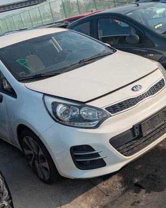 KIA RIO 2015-2017 1.1 CRDi ECO dynamics high-tech 