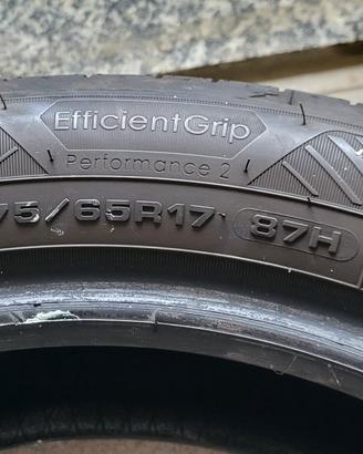 4 pneumatici 175/65 R17