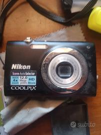 MACCHINA FOTOGRAFICA NIKON COOLPIX