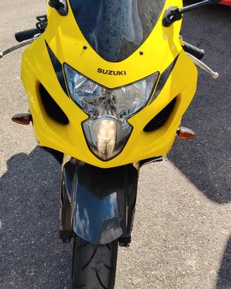 Suzuki GSX 750 R K5 del 2005