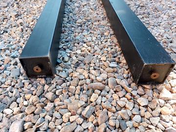 Due scattolati in ferro