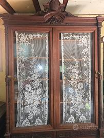 Vetrina antica in legno massello fine ’800