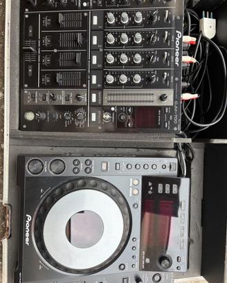 Pioneer CDJ-900 / Mixer Pioneer DJM-700