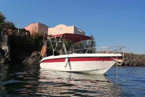 Barca Shark con Motore Yamaha 40 CV