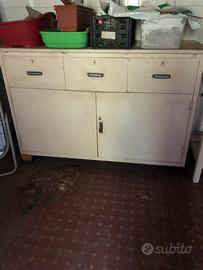 Credenza/Madia