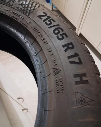 4 gomme invernali Continental 215/65 R17 99H