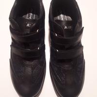 SCARPE DONNA CON 2 FIBBIE IN VELCRO
