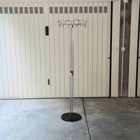 Appendiabito design Isao Hosoe Valenti anni 70