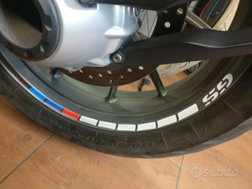 Kit Grafiche Adesivi personalizzati BMW GS 1200