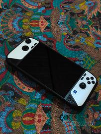 Msi Claw a8+ Polar Tempest