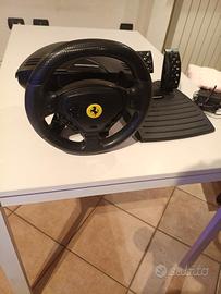 Volante e Pedaliera Thrustmaster Ferrari Force GT