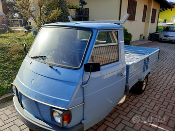 Motocarro Piaggio ribaltabile