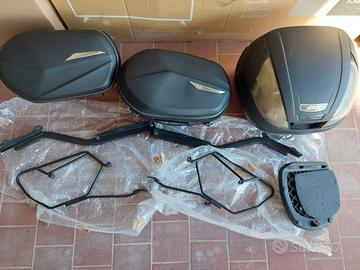 Borse laterali + bauletto GIVI - Yamaha MT09
