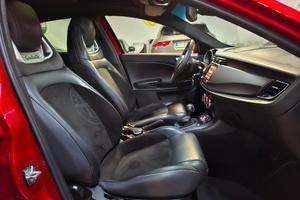 Alfa Romeo Giulietta 1750 Turbo TCT Quadrifoglio V