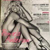 Playboy PAMELA ANDERSON febbraio 2011 + Poster