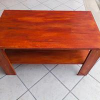 Tavolino basso in legno