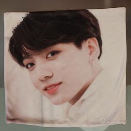 BTS - Jungkook - Copricuscino 45 x 45