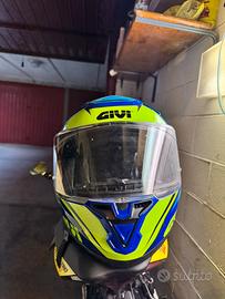 Casco integrale Givi