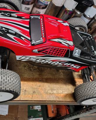 Truggy brushless 4WD in scala 1/8