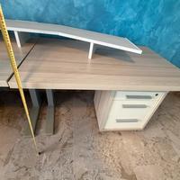 2 Scrivenie e 2 comodini