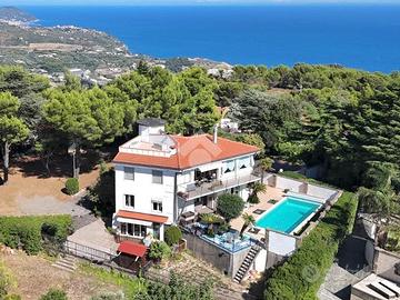 VILLA SINGOLA A CIPRESSA