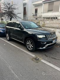 Jeep Grand Cherokee Summit