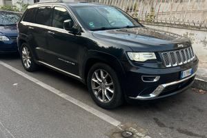 Jeep Grand Cherokee Summit
