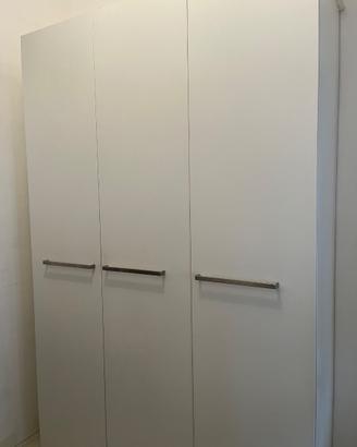 Armadio Ikea bianco