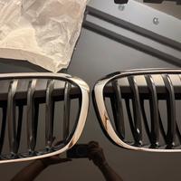 Griglia Anteriore ORIGINALE BMW X1 F48 reni