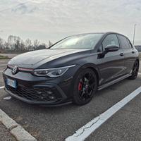 VW GOLF 1.5 eTsi DSG 130cv