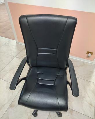 Sedia poltrona ufficio direzionale in pelle nera