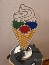 decorazione luminosa a cono gelato 