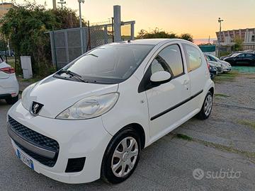 Peugeot 107 1.0 benzina