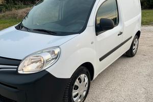 Renault Kangoo autocarro 1,5 cc. Diesel 3 posti