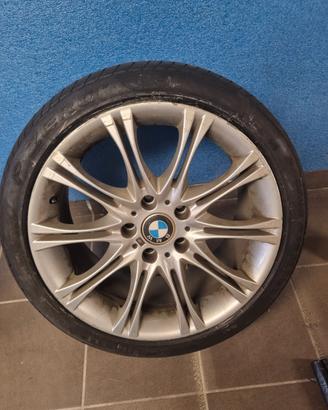 Cerchione Gommato BMW