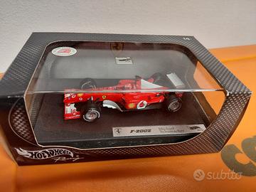 Ferrari F2002 Schumacher Hot Wheels 1:43