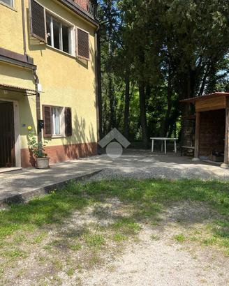 3 LOCALI A AMELIA