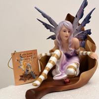 Fata su foglia - Mondo di Fata