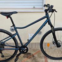 Bici trekking RIVERSIDE 500 blu