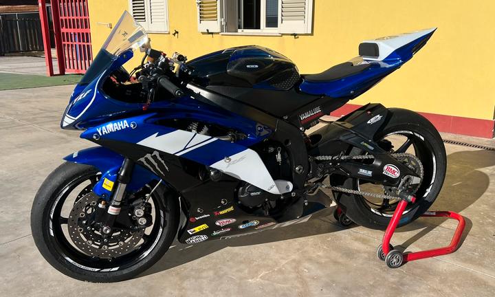 Yamaha R6 Pista