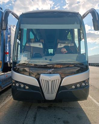 Volvo B12B Titanium